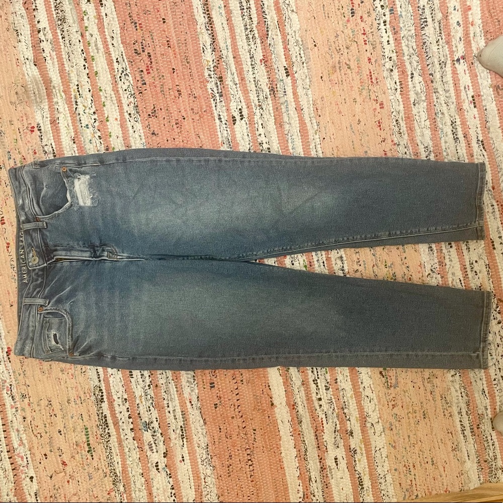 American Eagle mom jeans